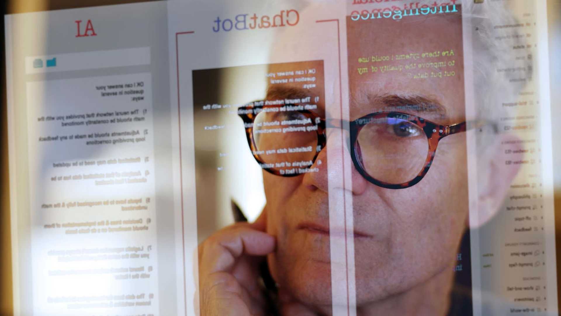 Influence of AI Writing Assistants on Opinion Formation