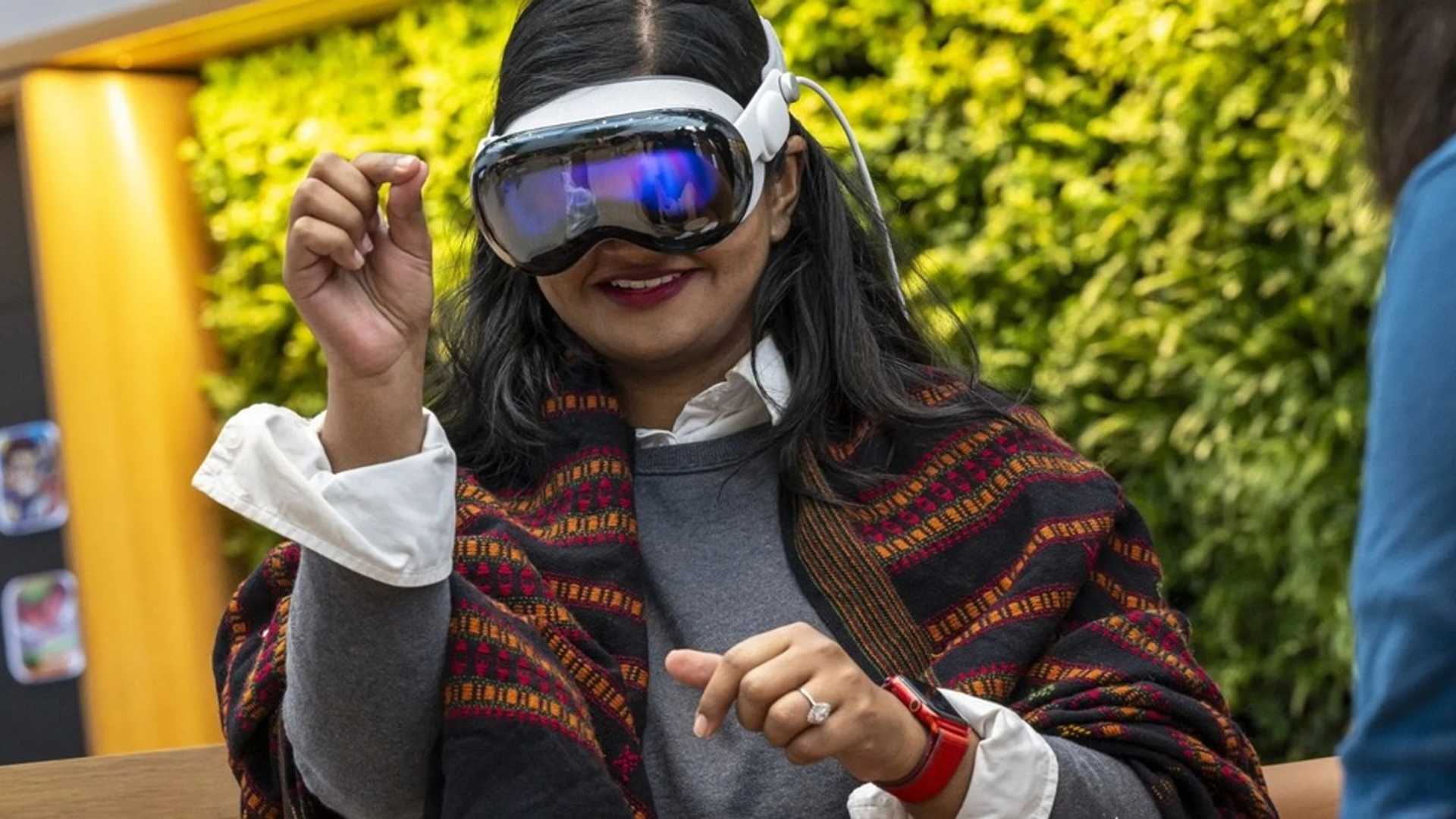 10 Exciting Updates Coming to Apple Vision Pro