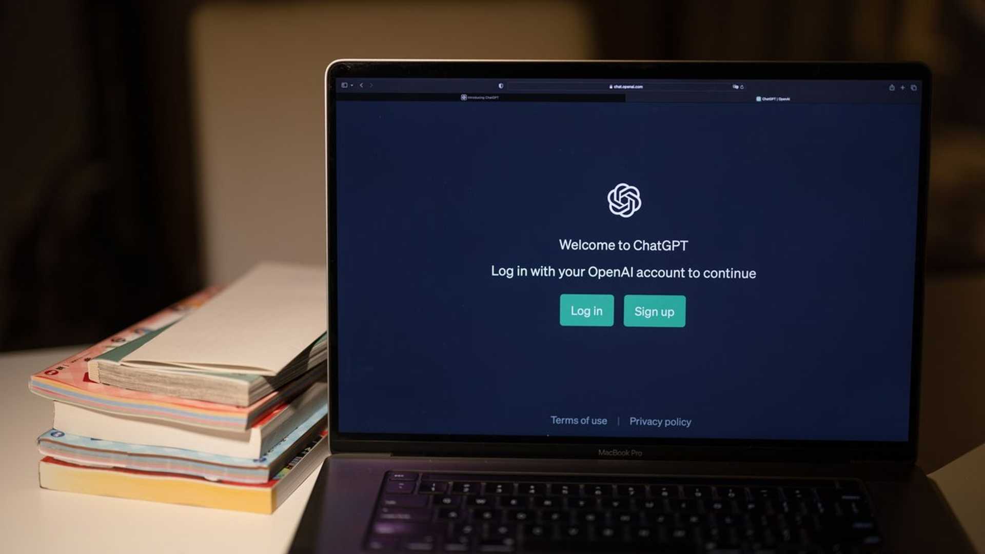 The Pros and Cons of Using AI Chatbots Like ChatGPT