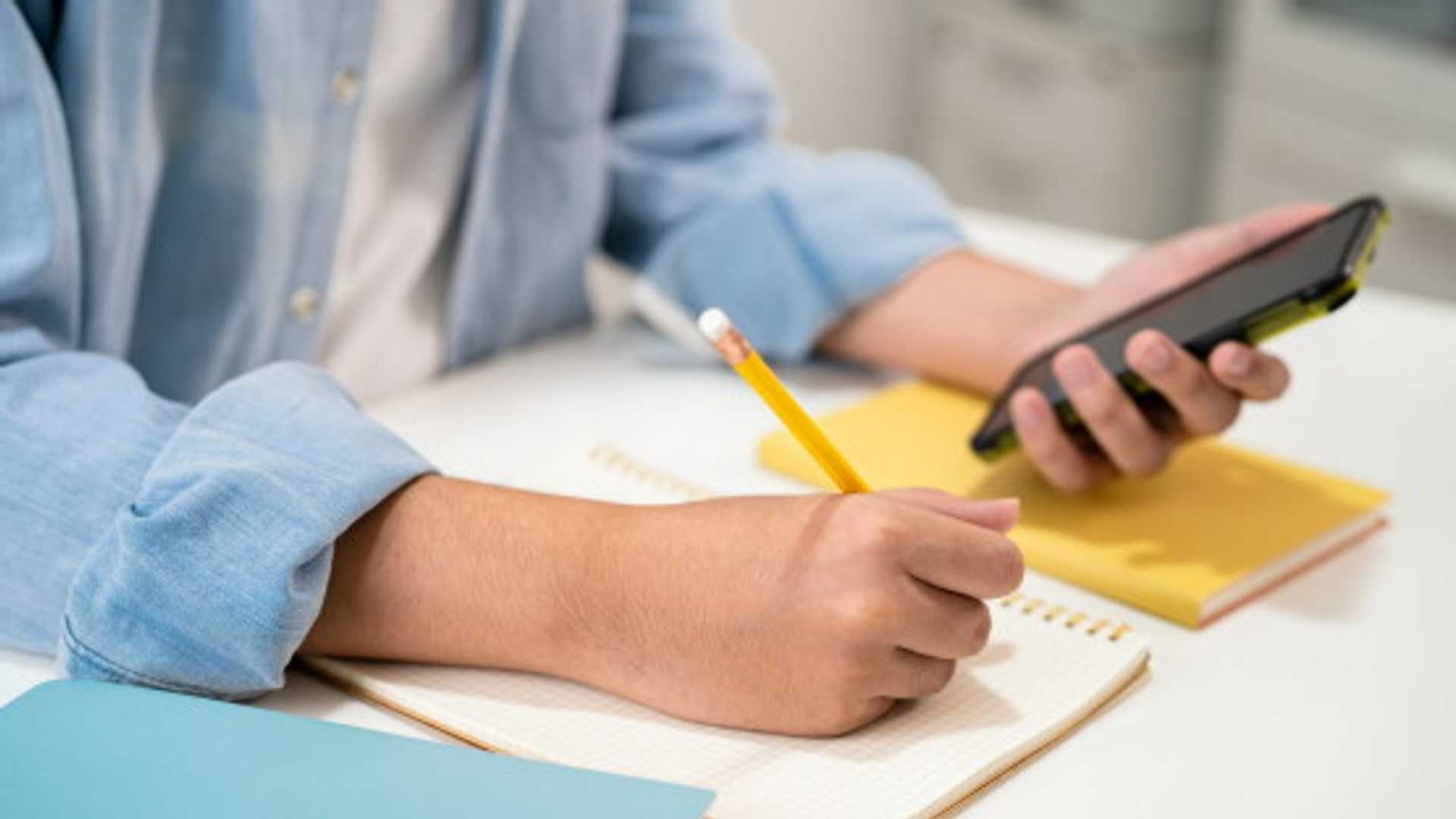 Unveiling the Impact of ChatGPT on Homework Help Services