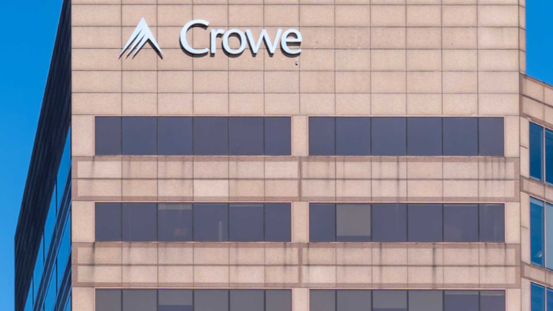ChatGPT Enterprise Revolution: Crowe's AI Access Expansion