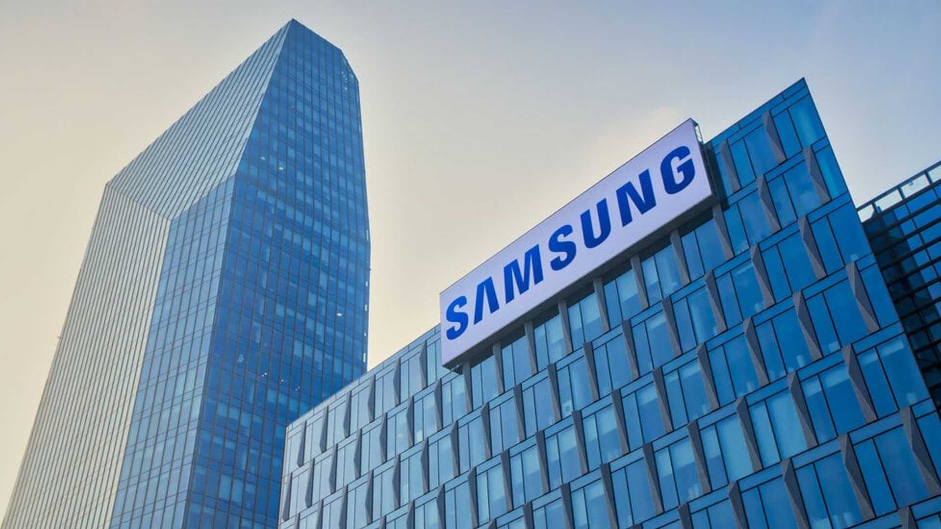 Samsung Prohibits Use of Third-Party AI Tools