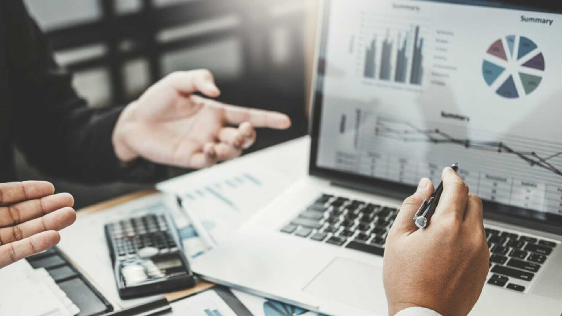 Empowering Investment Banking: The ChatGPT Revolution in Financial Forecasting