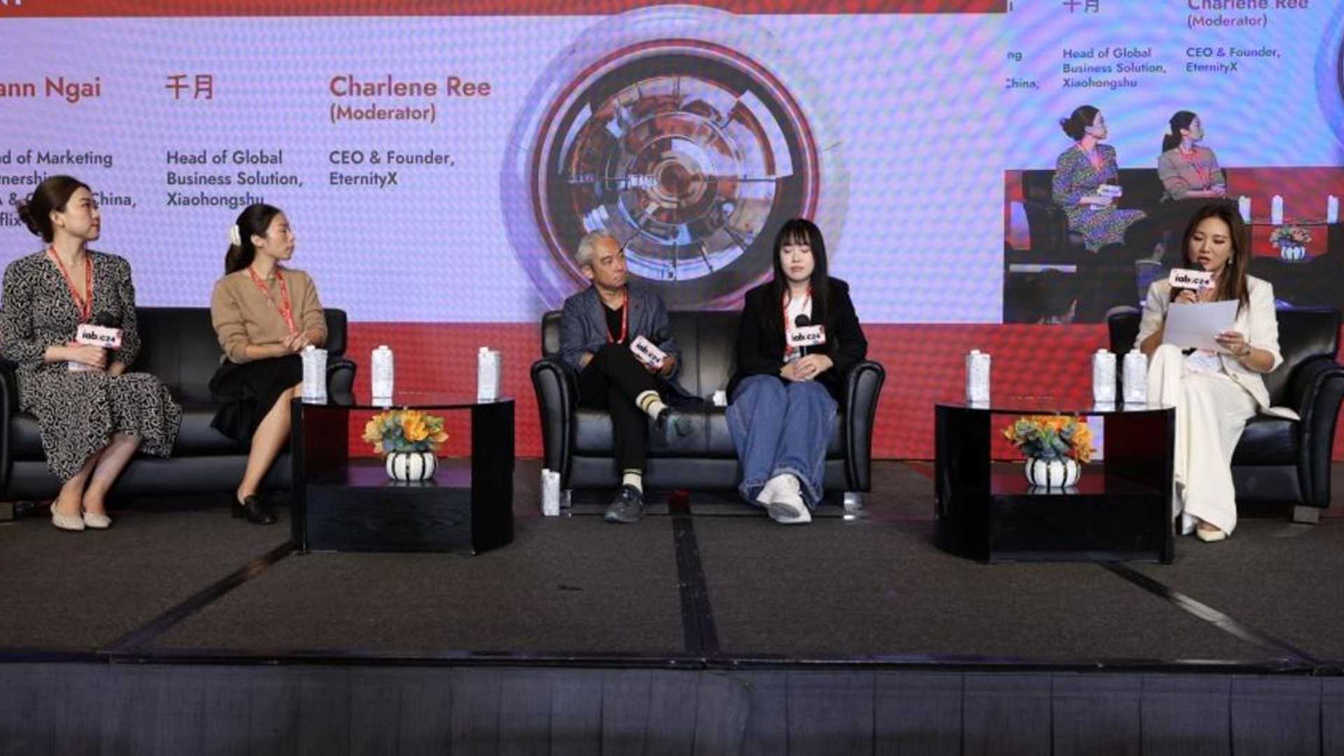 10 Innovative Ways AI Enhances Community Engagement