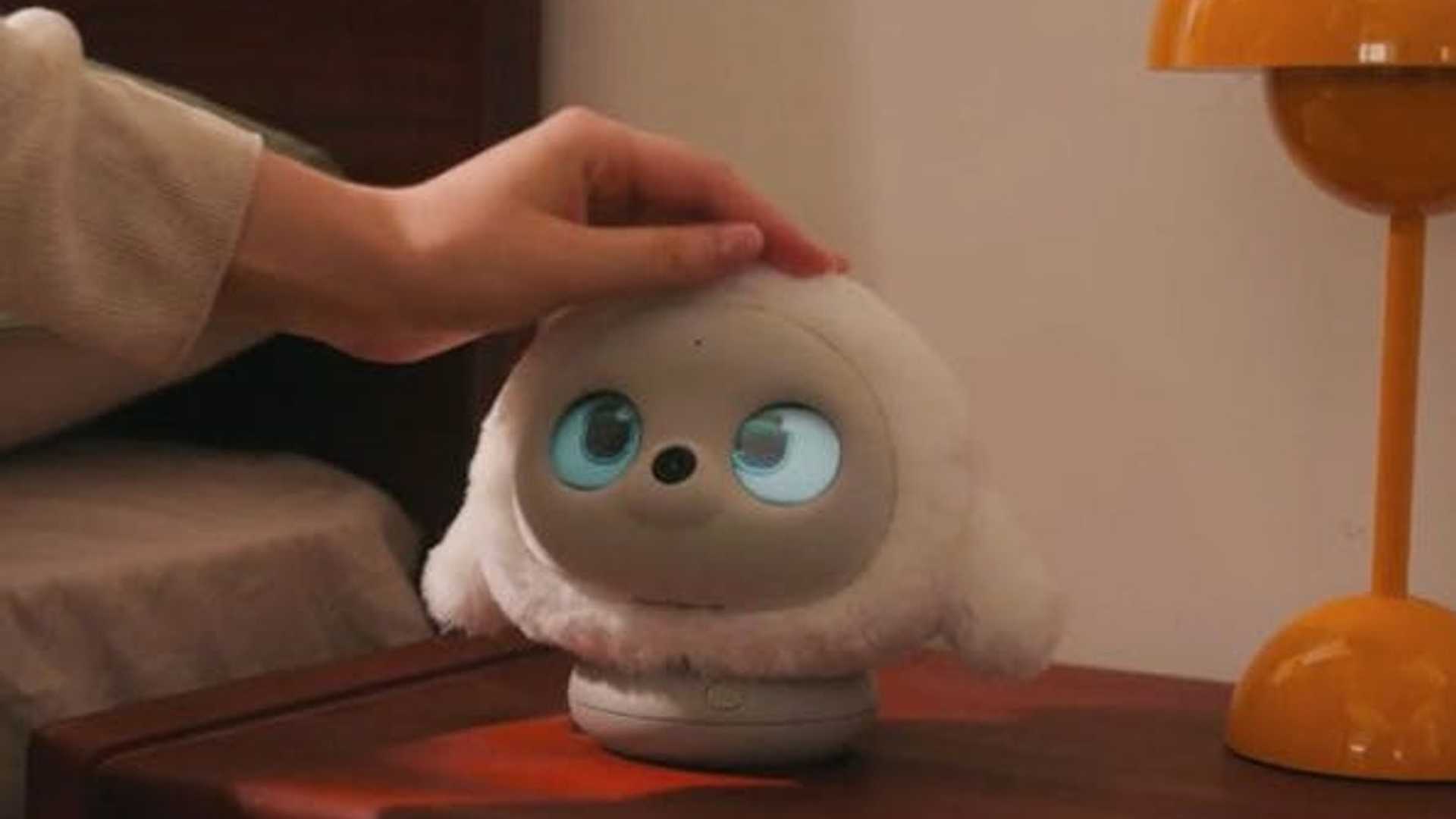 Meet Ropet: Your AI Companion Robot with a Heart