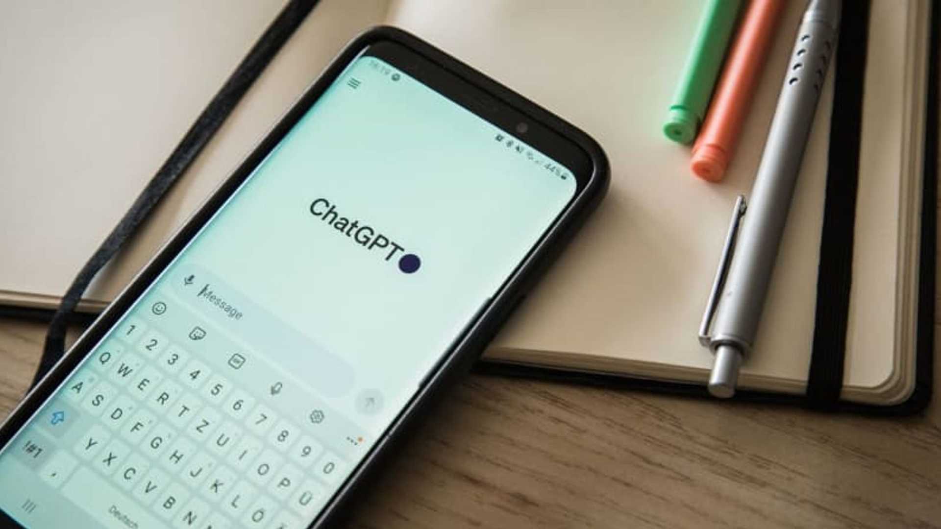 7 Innovative Ways AI Chatbots Can Boost Your Productivity