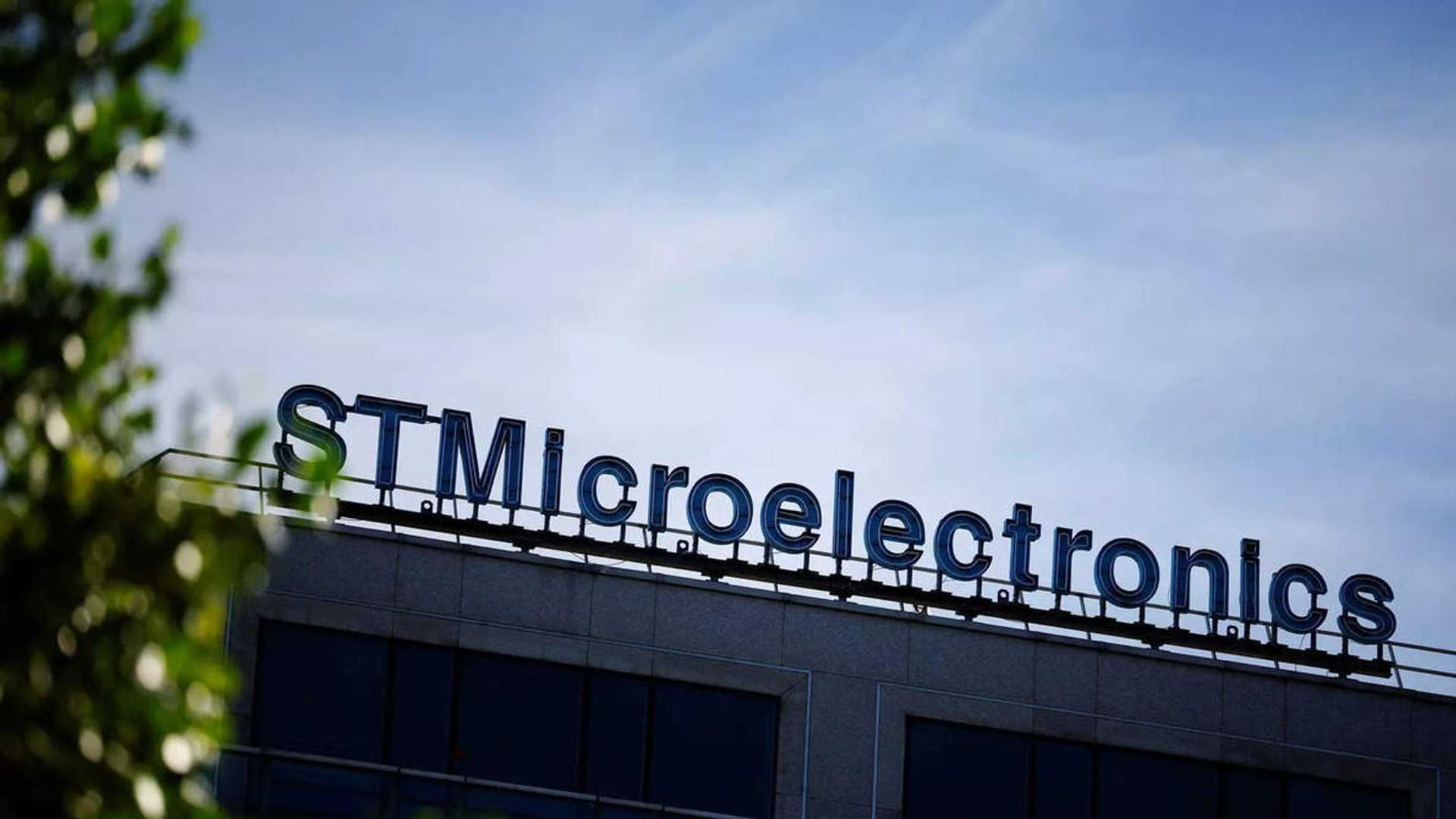 Exploring the World of Edge AI with STMicroelectronics