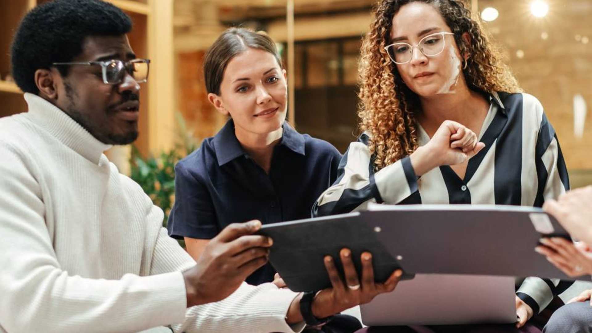 Unlocking Growth: The Power of Constructive Feedback