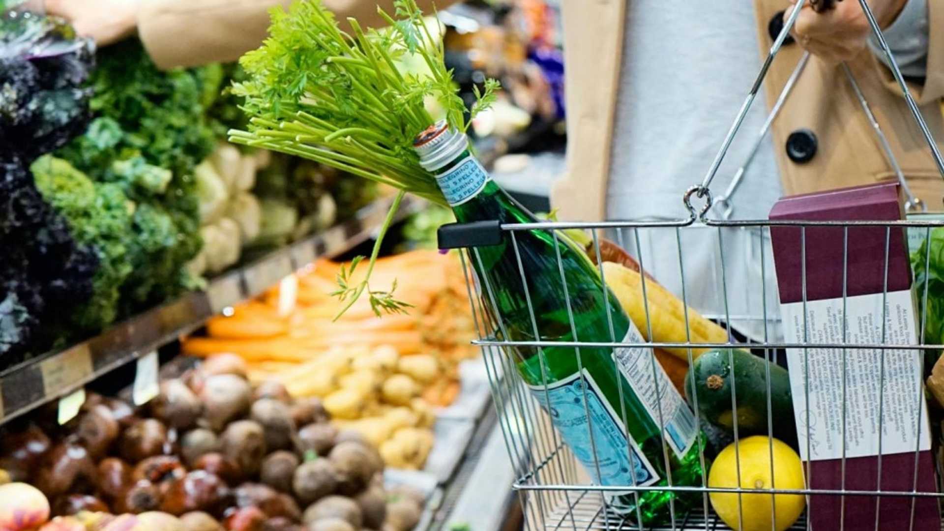 10 Must-Try Grocery Hacks Using ChatGPT