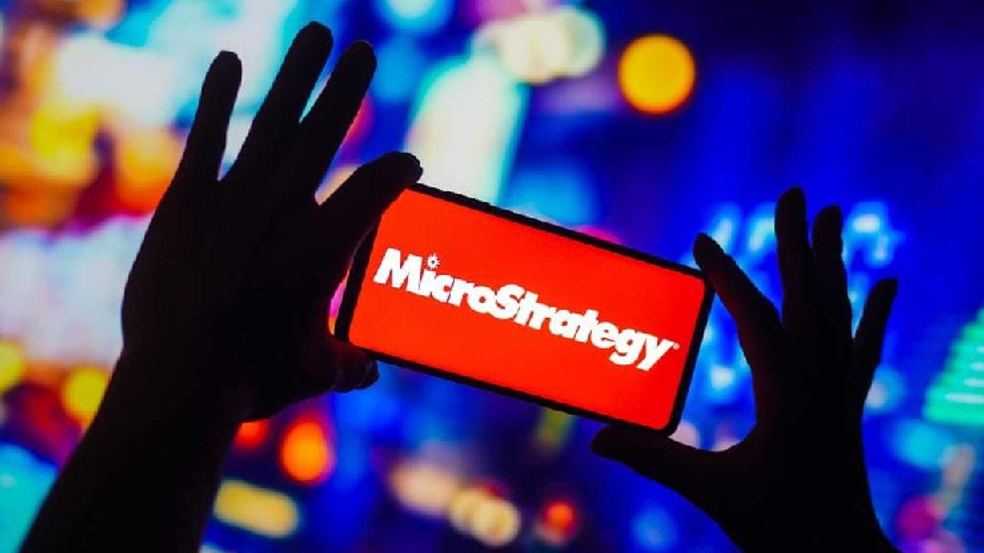 Exploring MicroStrategy's AI Innovations and Market Position in 2024
