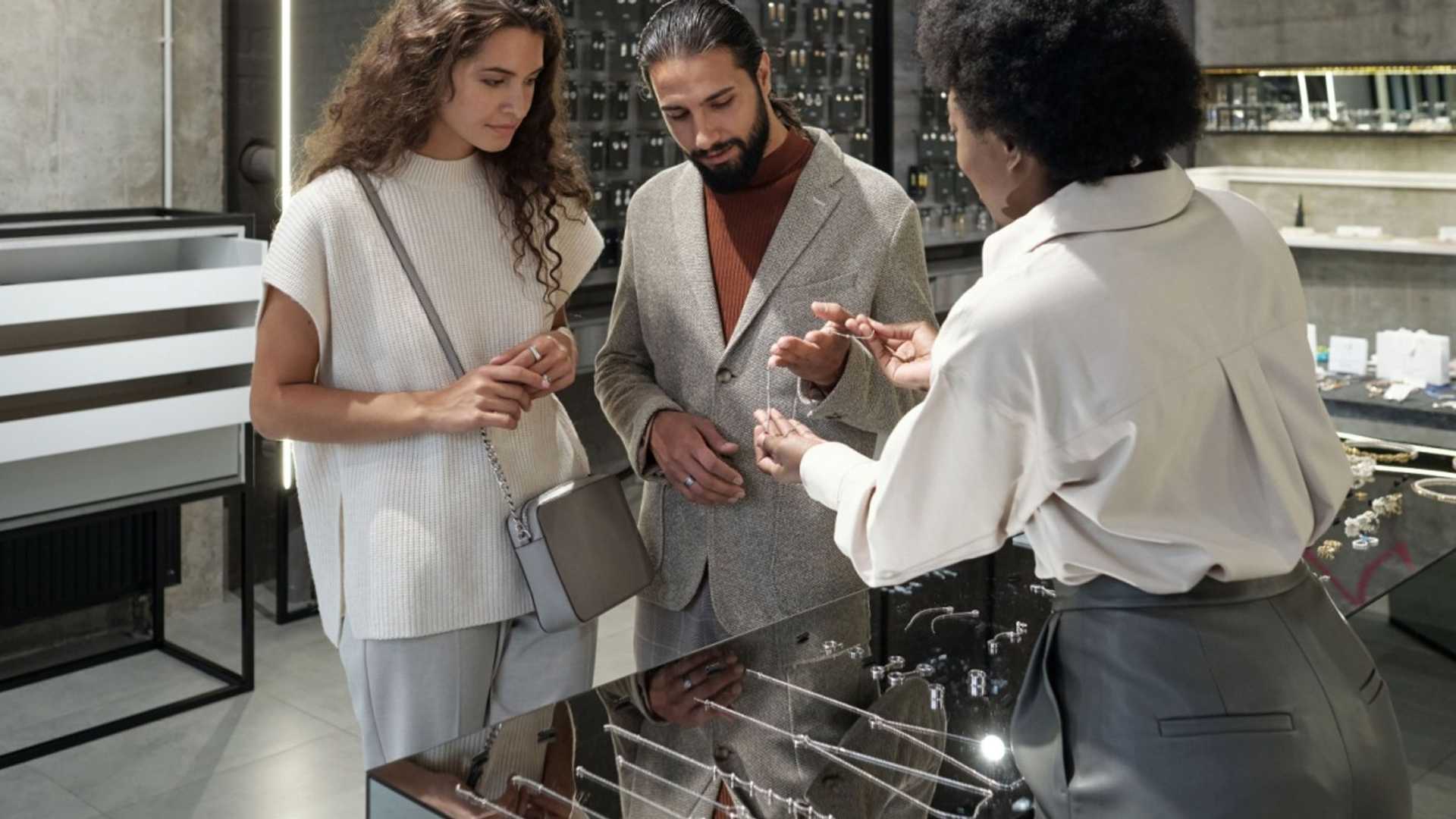 How the Wealthiest 10% Drive Consumer Spending Trends