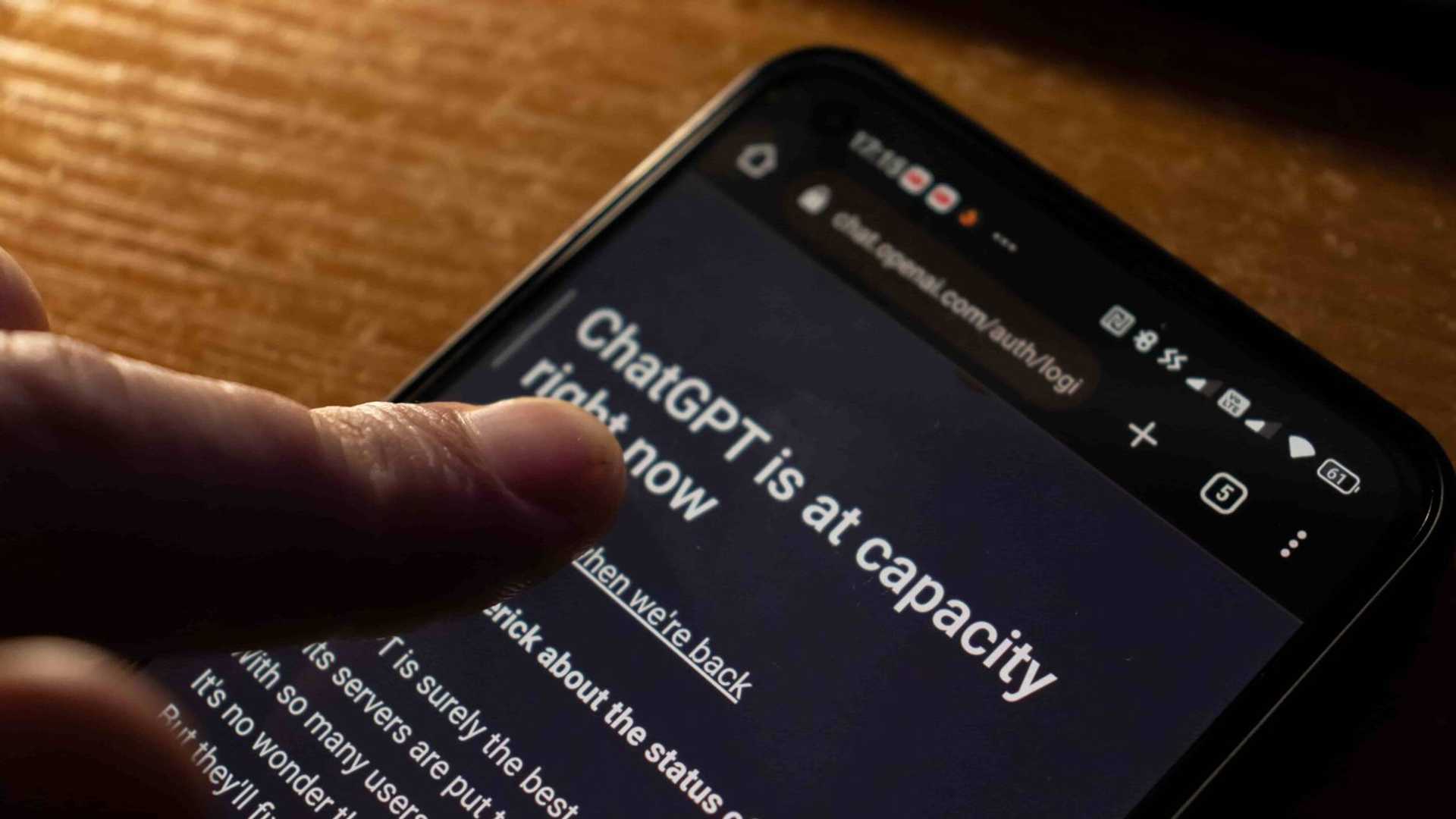5 Ways to Access ChatGPT When It's Down or At Capacity