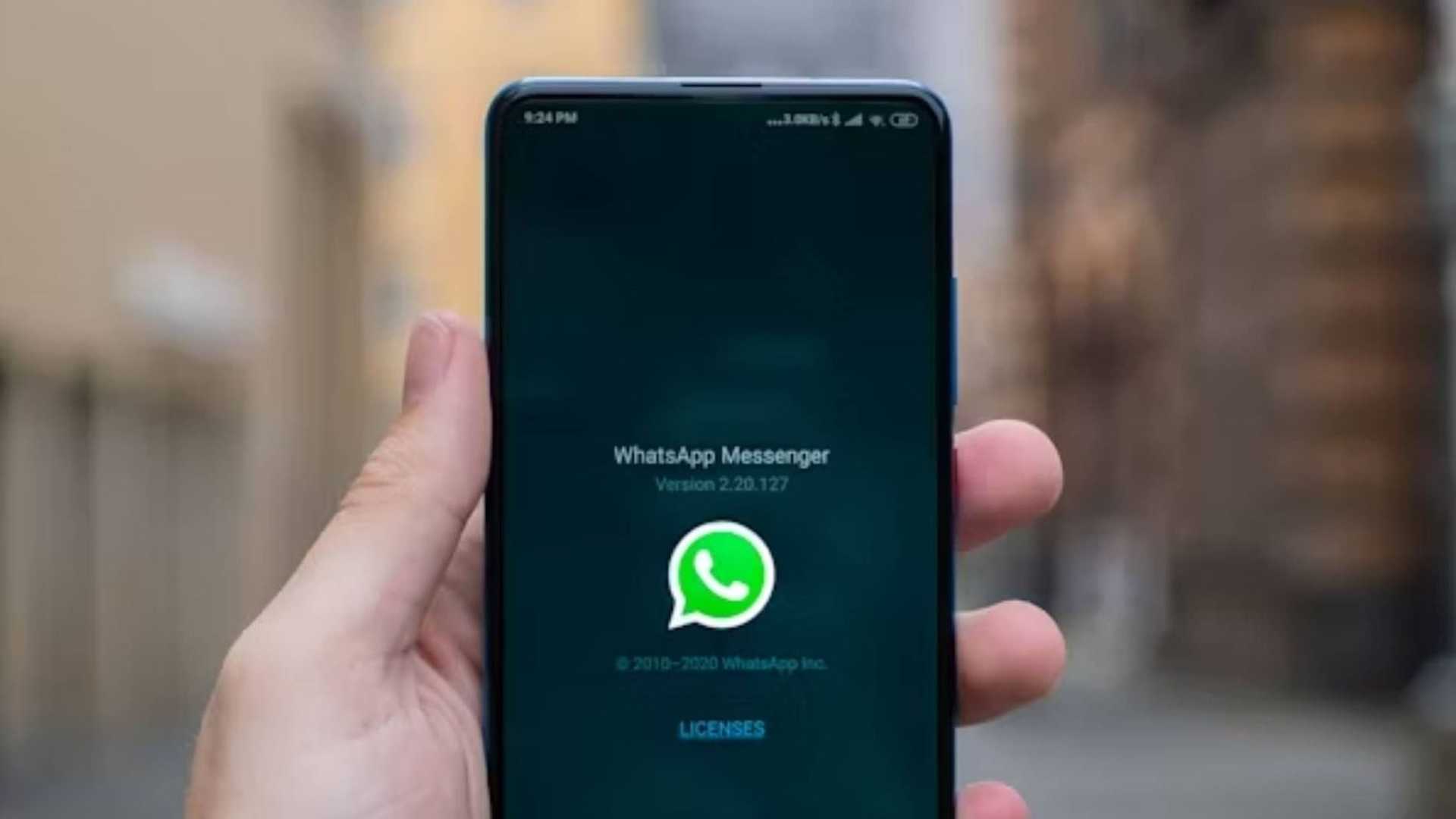 Enhancing Chats: WhatsApp's Latest AI Innovations